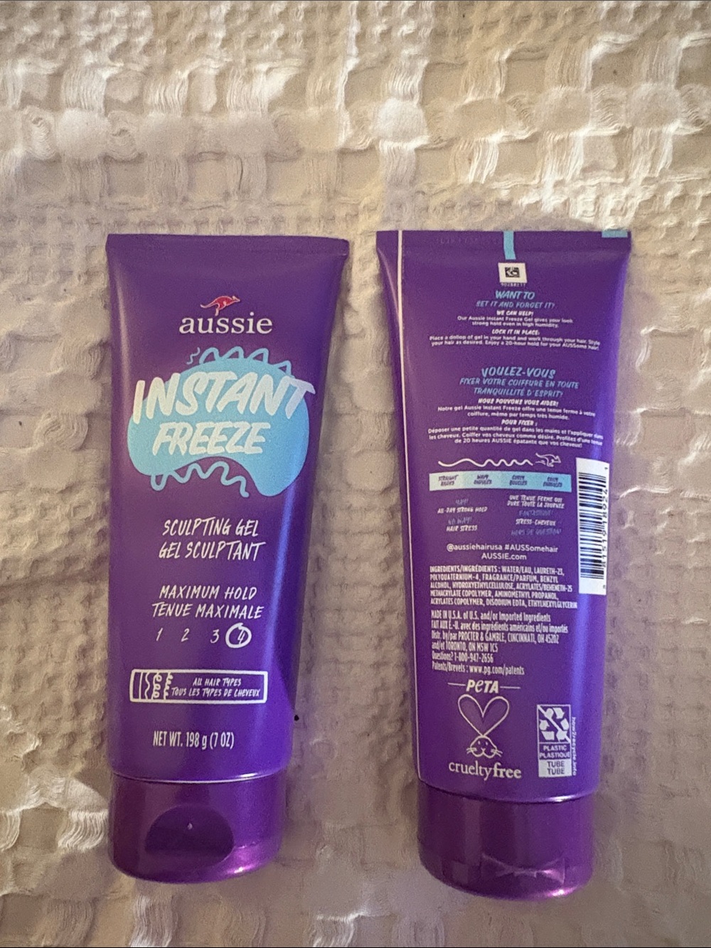 Aussie Instant Freeze Sculpting Gel - Purple Maximum Hold (2 bottles included).
